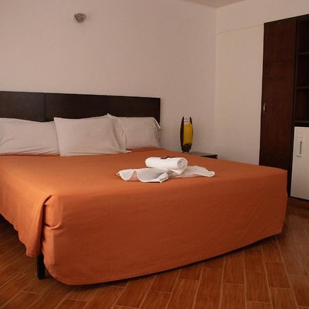 Hotel El Castillo צ'ינאוטה מראה חיצוני תמונה