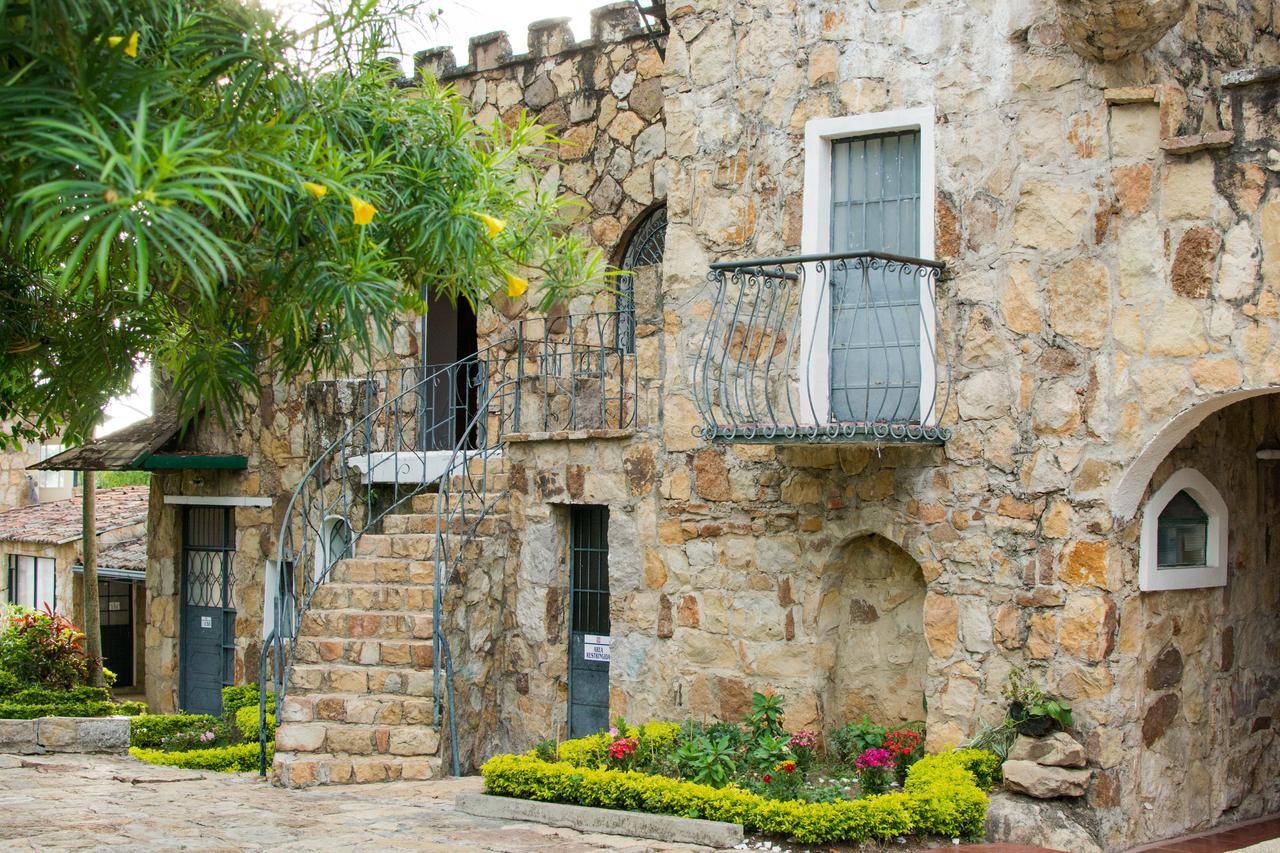 Hotel El Castillo צ'ינאוטה מראה חיצוני תמונה
